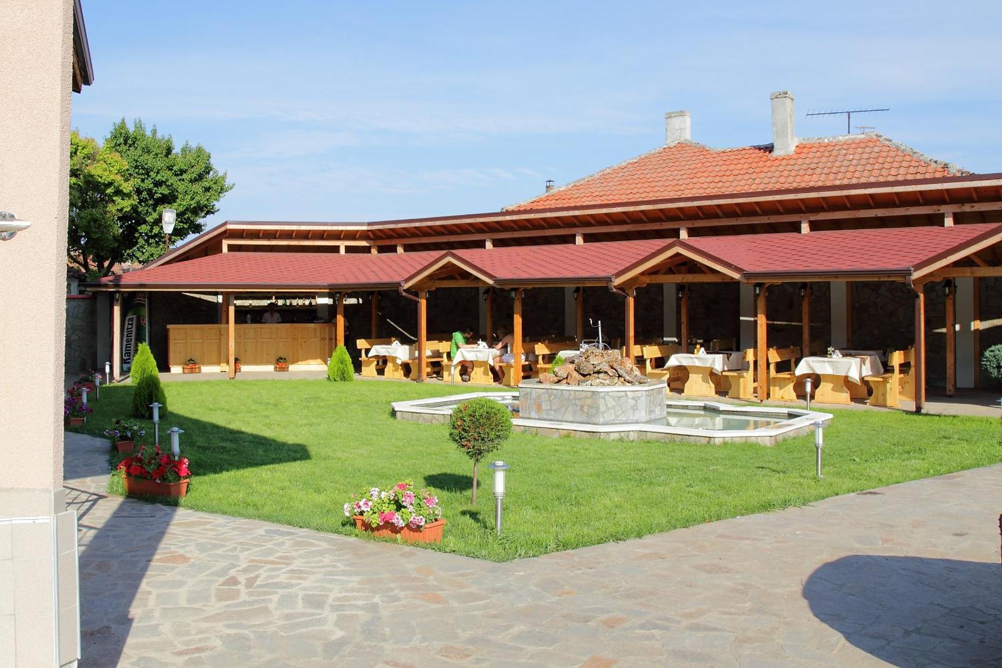 Hotel Akre Καβάρνα Εξωτερικό φωτογραφία